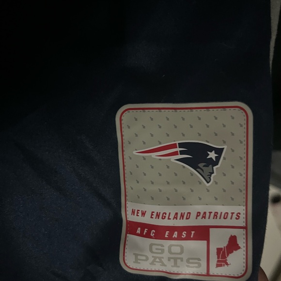 NFL Products Patriots Short Sleeve Women’s Small - Picture 4 of 9